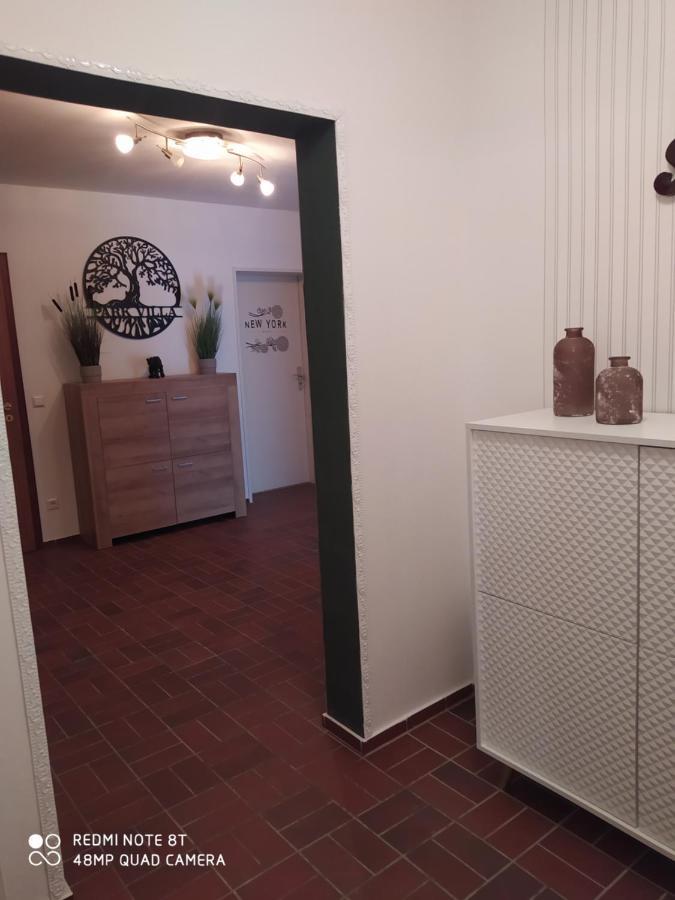 Park Villa Ferienwohnung Mit Pool Und 3 Schlafzimmer Uelzen Exterior photo